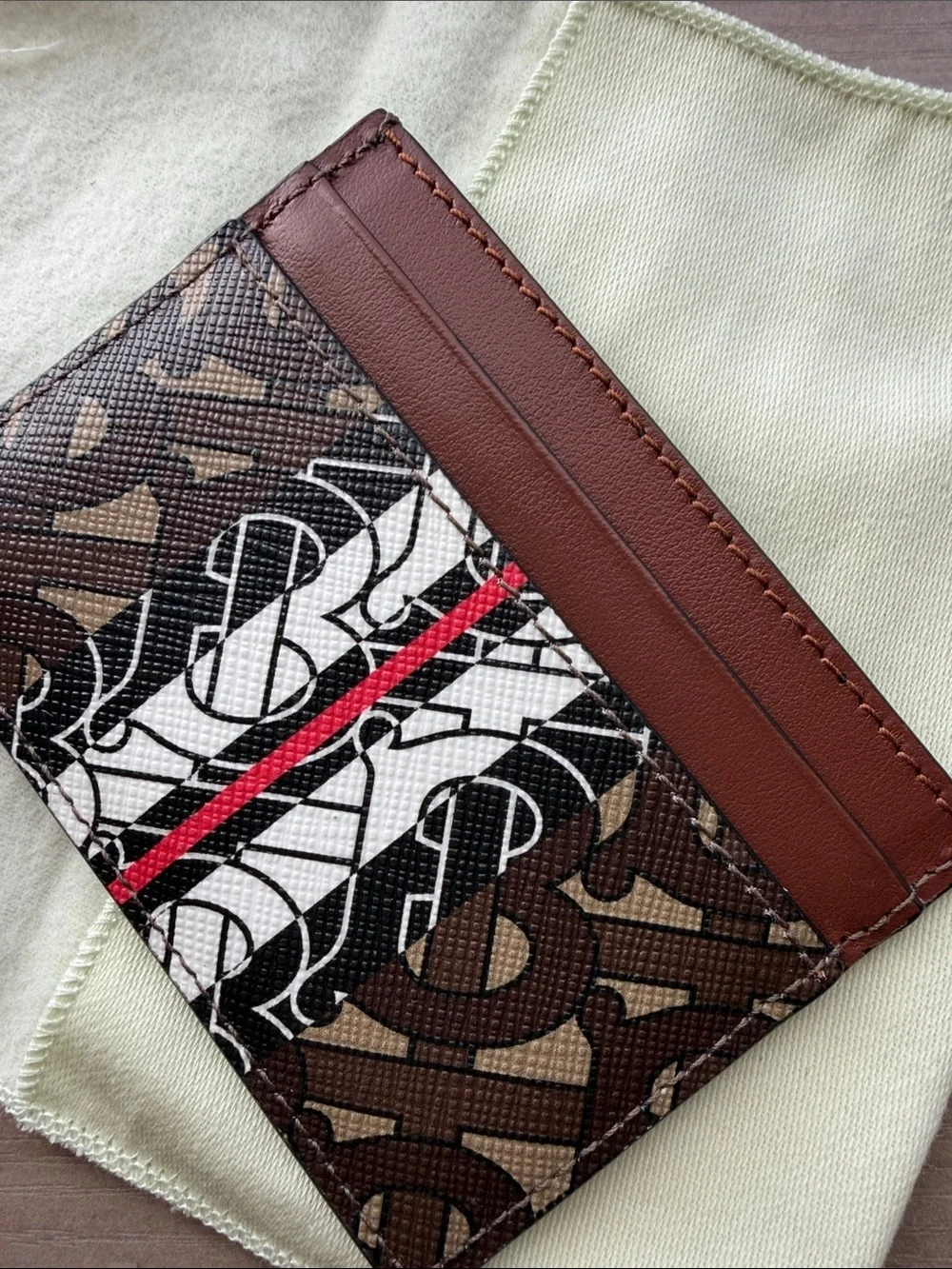 NWOT Burberry TB Brown Monogram Card Holder with Red Stripe